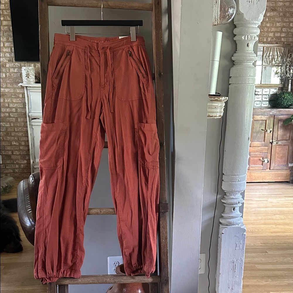 AMERICAN EAGLE DREAMY DRAPE BAGGY WIDE LEG 8 NEW